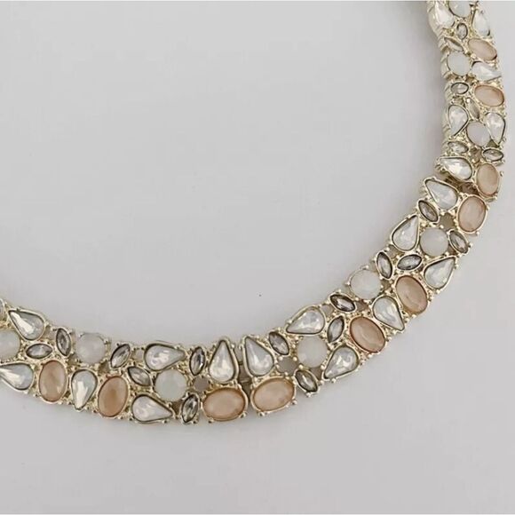 LOFT GOLD TONE CUT CRYSTAL YELLOW RESIN  15" NECKLACE NWOT - Picture 2 of 3